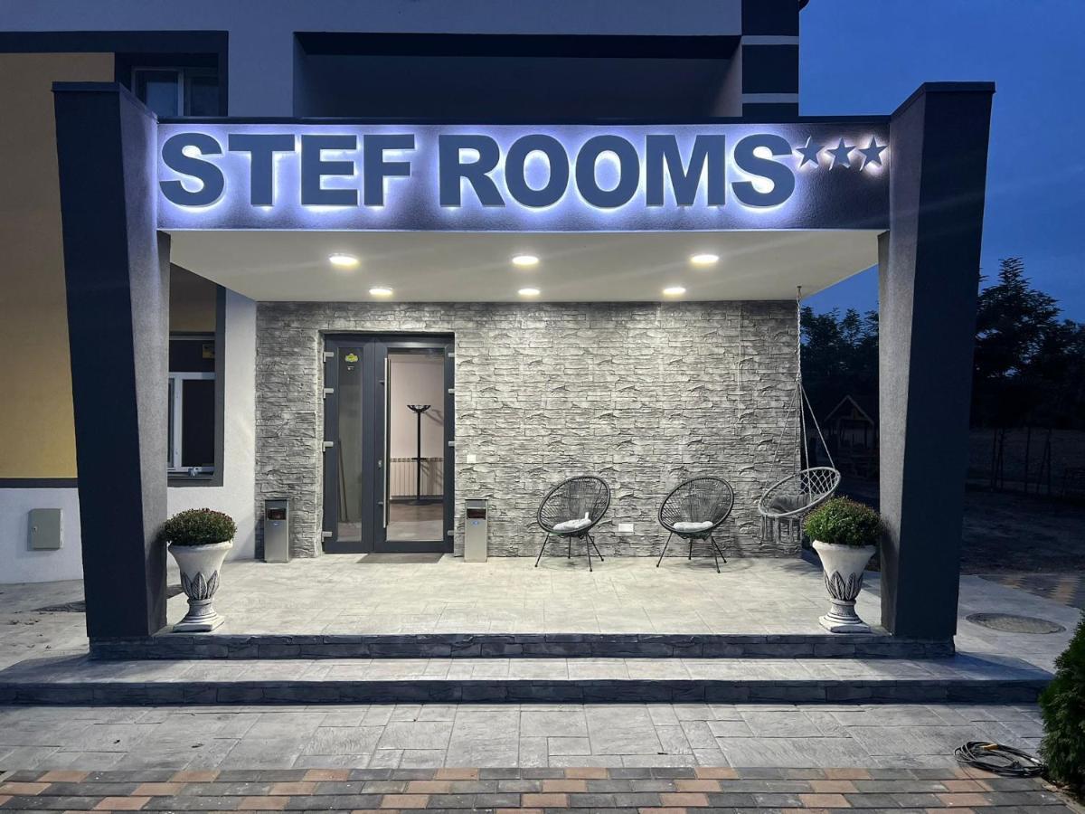 Stef Rooms Tirgu Frumos ภายนอก รูปภาพ
