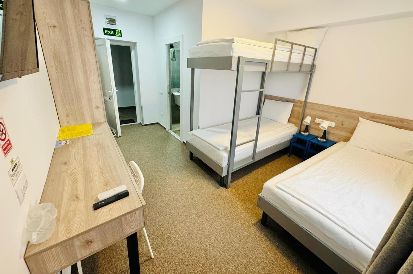 Stef Rooms Tirgu Frumos ภายนอก รูปภาพ